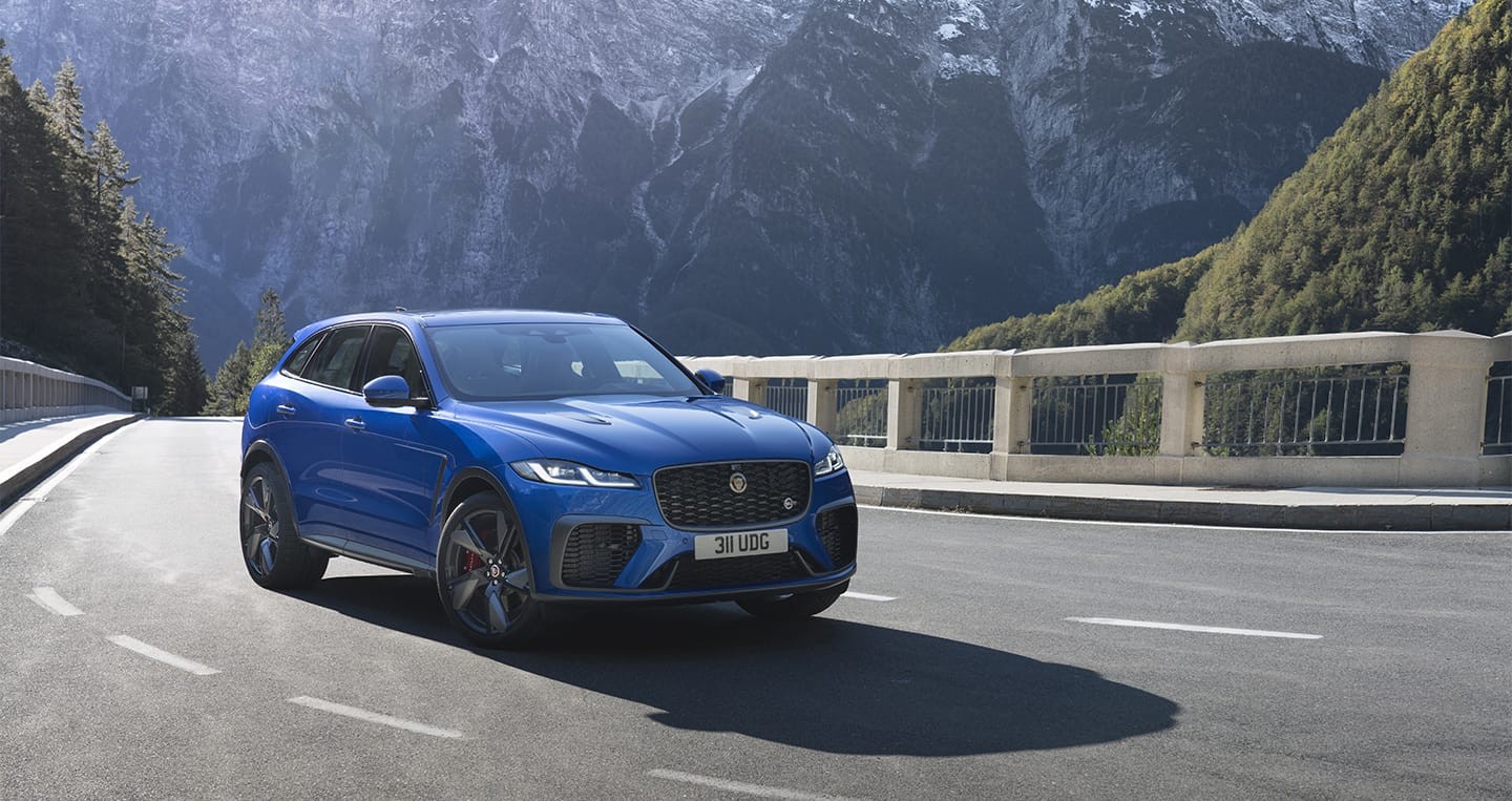 JAGUAR F-PACE SVR