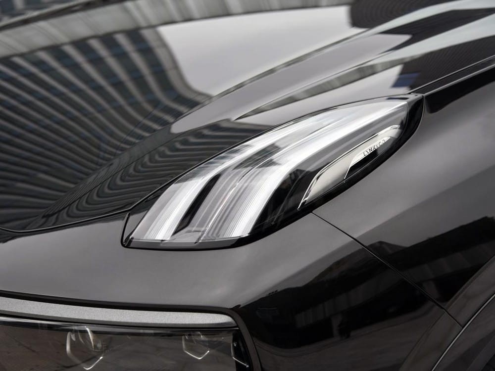 Đèn LED định vị ban ngày của Lynk & Co 09 