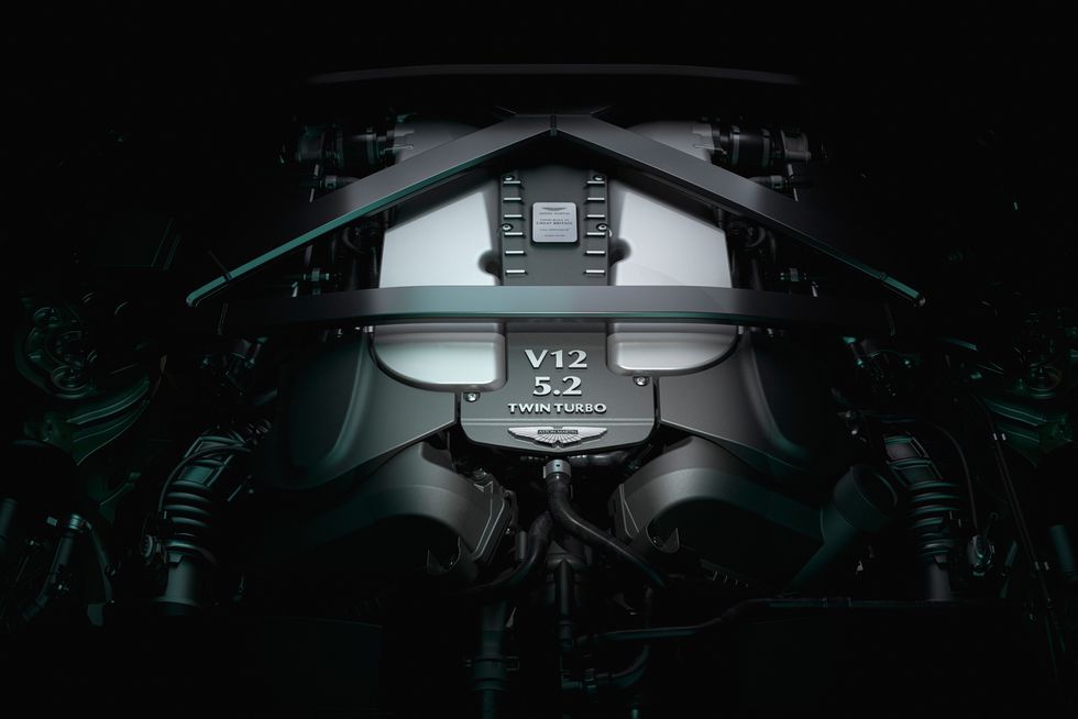 động cơ Aston Martin V12 Vantage