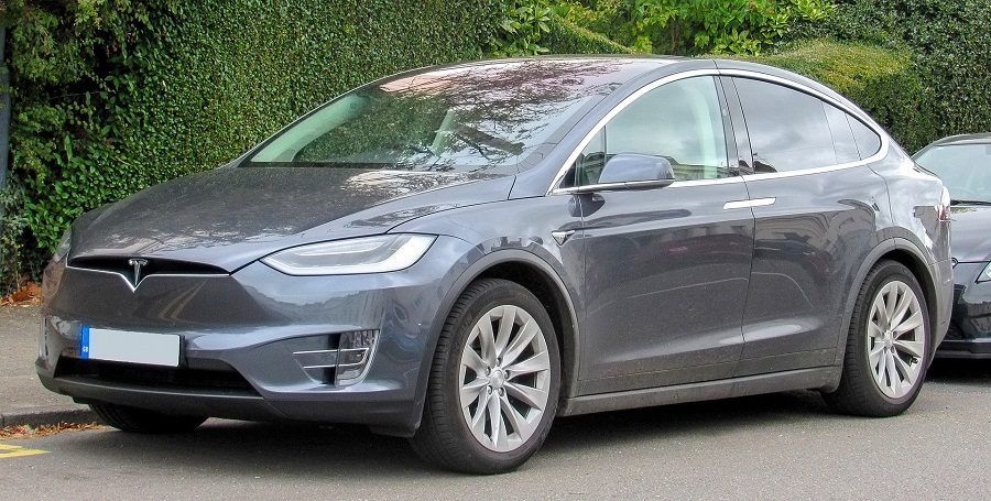 Tesla Model X 2023