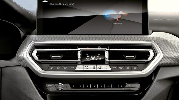 Nội thất BMW X3 và X4 2022-2