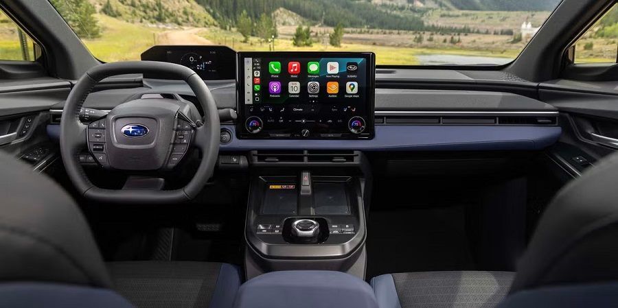 nội thất Subaru Solterra 2026