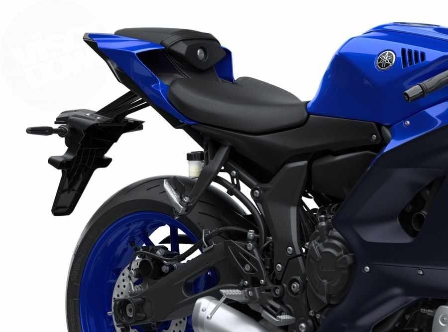 Đuôi xe đẹp mắt với yên 2 tầng, lốp 190 trên Yamaha R7 2021 Đuôi xe đẹp mắt với yên 2 tầng, lốp 190 trên Yamaha R7 2021