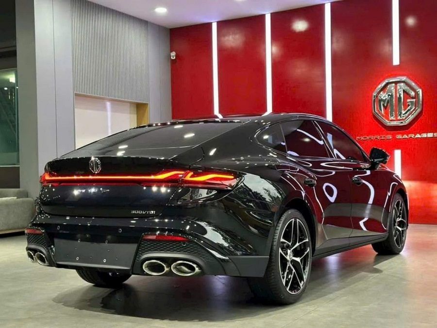 đuôi xe