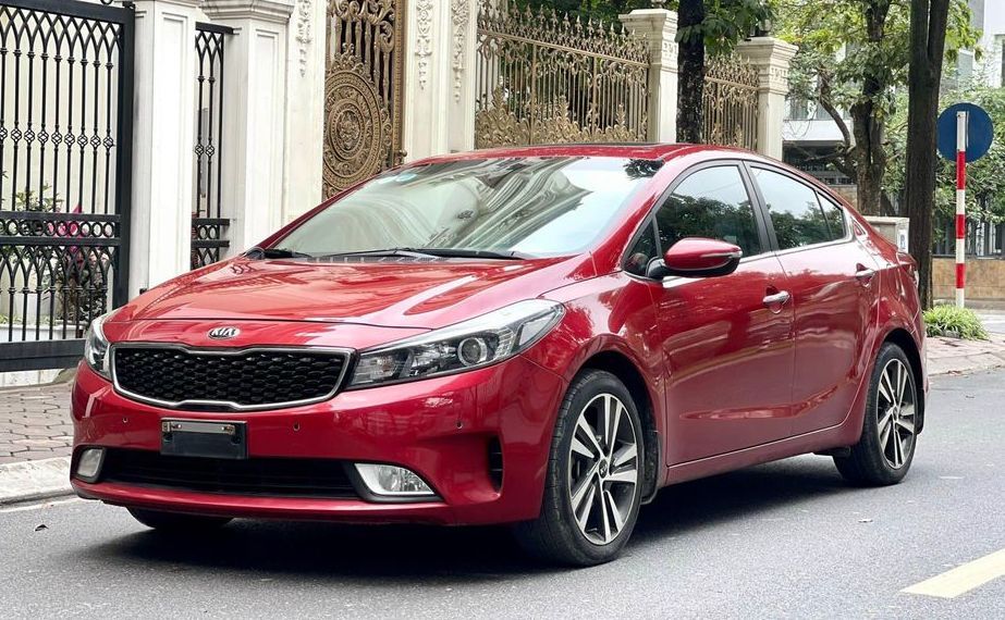 Bán Kia Cerato 1.6 AT 2018 - 1 chủ từ mới
