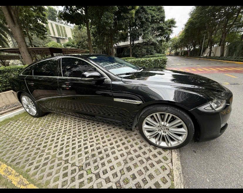 JAGUAR XJL 3.0 PORTFOLIO – SIÊU SEDAN HẠNG SANG