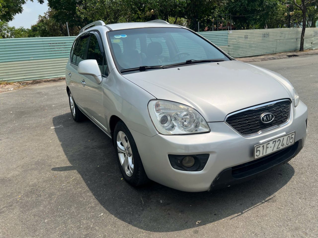 Chính chủ bán xe Kia Carens 2016 MT.