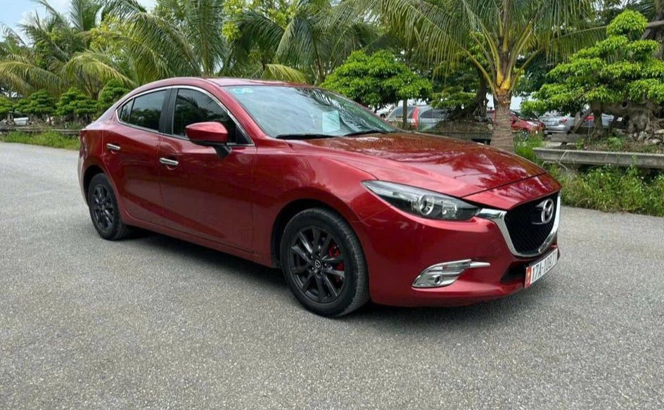 Gia đình cần bán Mazda 3 2018 cũ