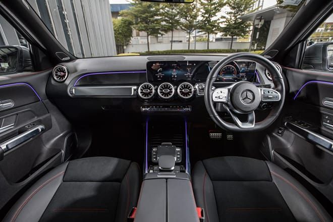 Nội thất Mercedes-AMG GLB 35 4Matic