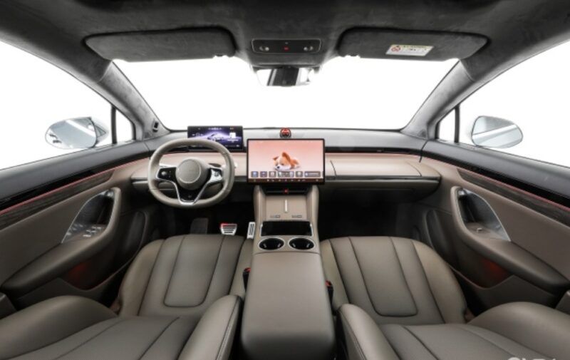 nội thất Luxeed R7 EREV