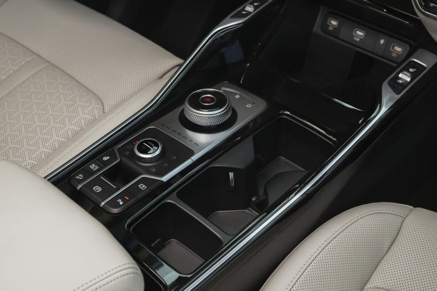 TIỆN NGHI KIA SORENTO 2021-4