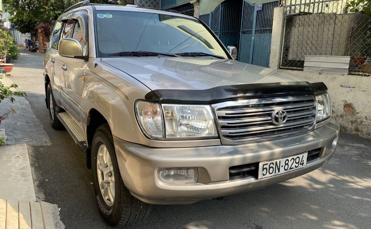 Toyota Land Cruiser 2005 Cop Zin