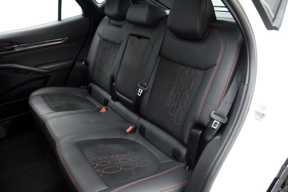 Ford Evos có chế độ thư giãn Ford Evos có chế độ thư giãn