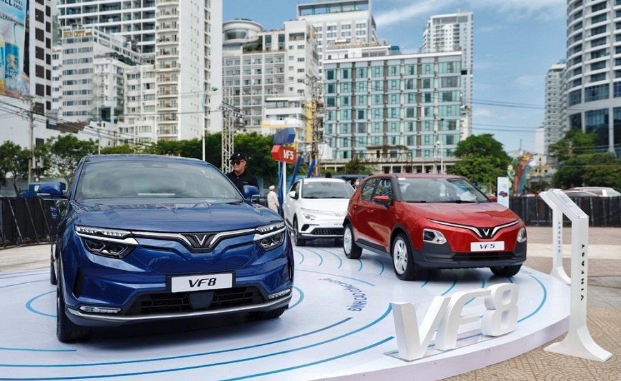 Chính sách thuê và bán pin ô tô điện VinFast