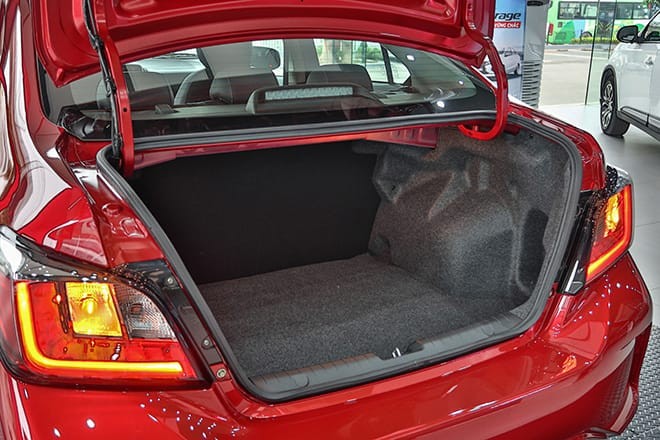 Nội thất Mitsubishi Attrage 2020-4