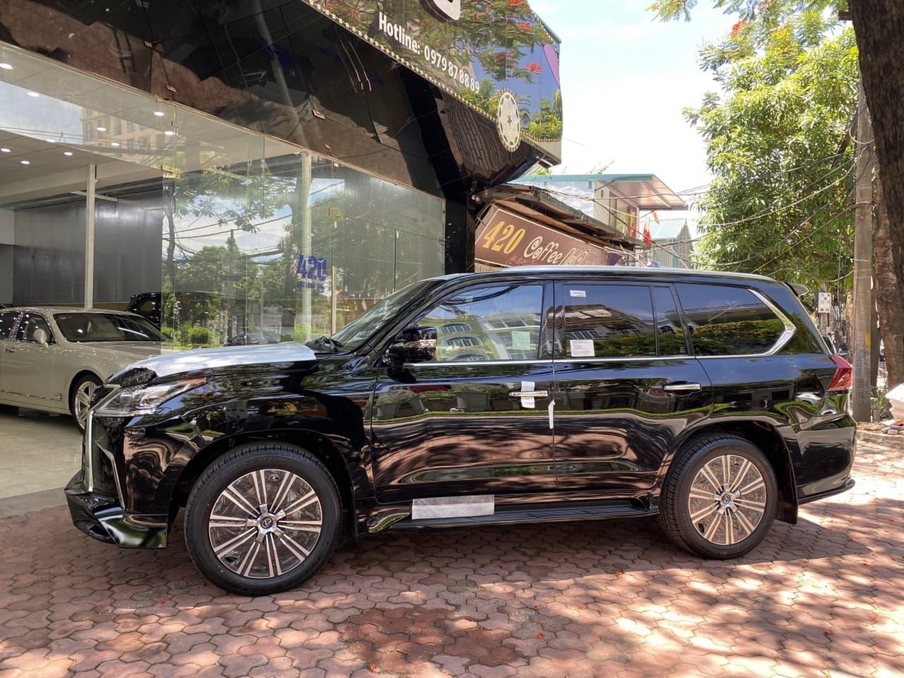 Lexus LX 570 Super Sport 2021 Thân xe  LEXUS LX570 SUPER SPORT 2021