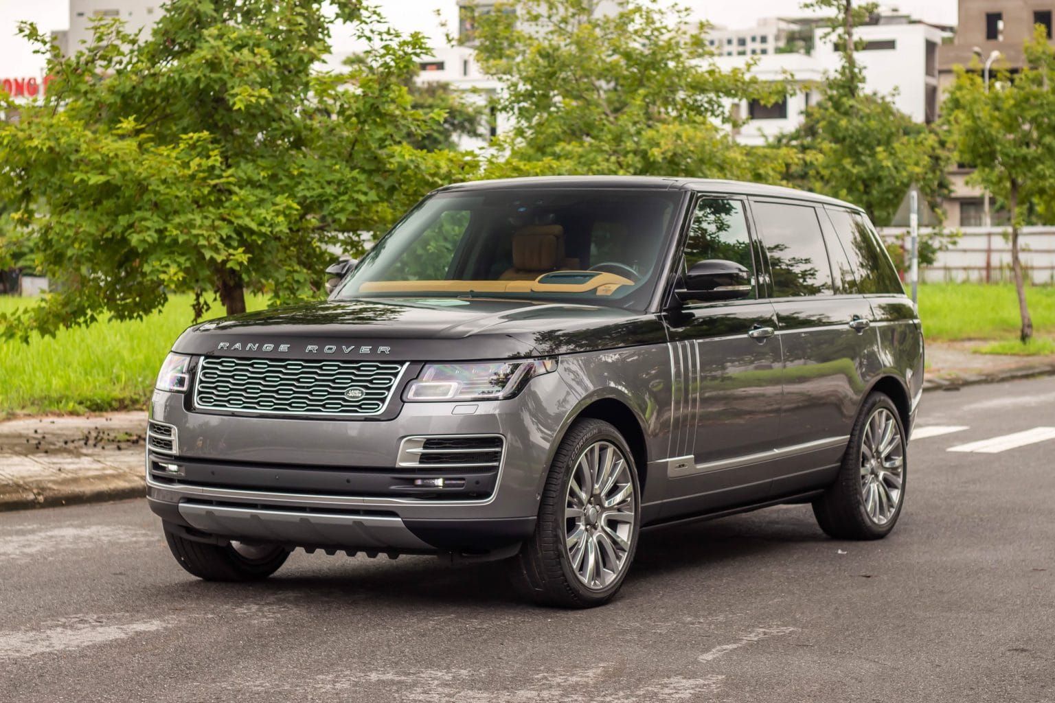 RANGE ROVER SV AUTOBIOGRAPHY 3.0 LWB 2021