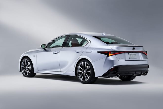 Lexus IS 2021 -2