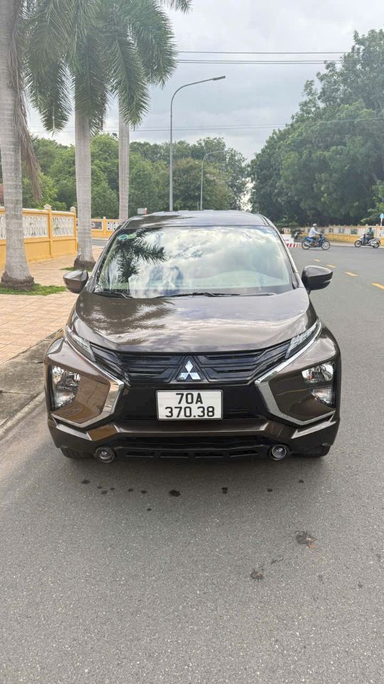 Chính chủ cần bán xe Xpander sx 2021 Đăng ký lần đầu 2022