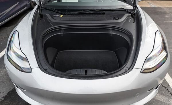 Nội thất Tesla Model 3 2021-3