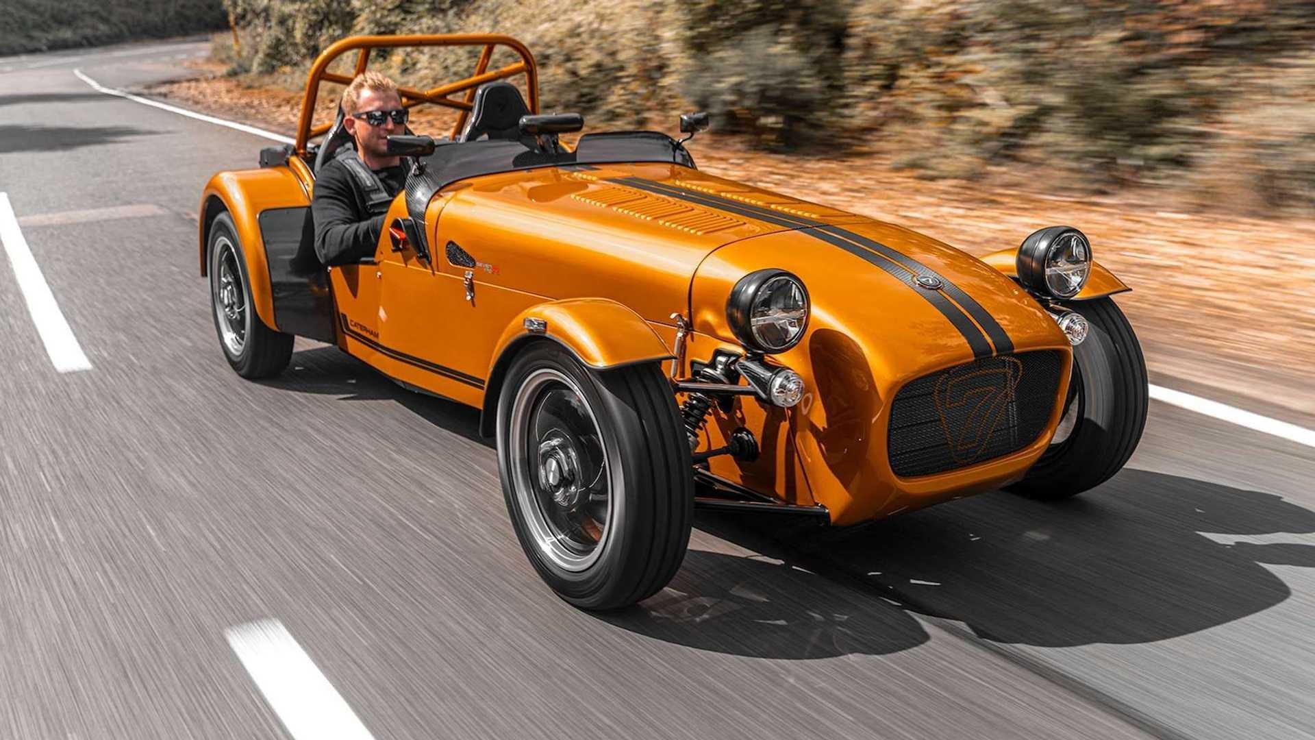 Caterham Seven 170 ra mắt