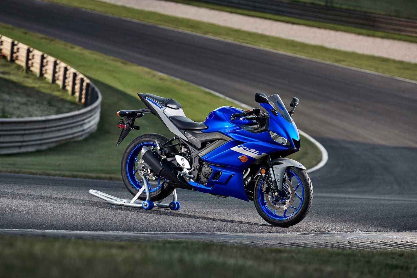 Yamaha YZF-R3 2021