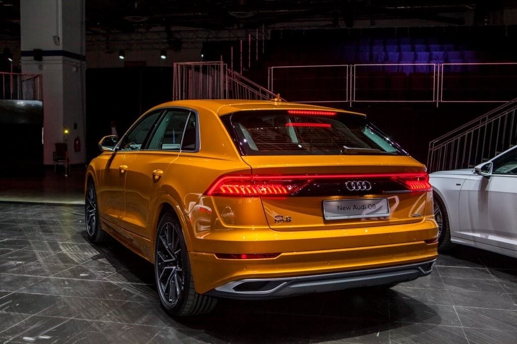 Audi Q8 2021 -7