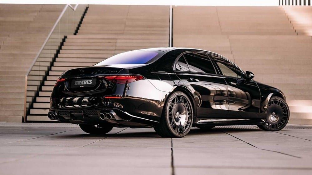 Phía sau của Mercedes-Benz S-Class 