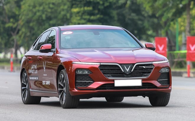 VinFast Lux A2.0-5