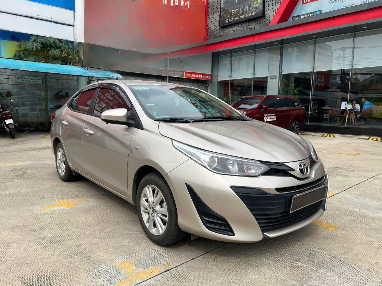 Toyota Vios 2019 số sàn, xe chuẩn gia đình mới đi 42.000 km
