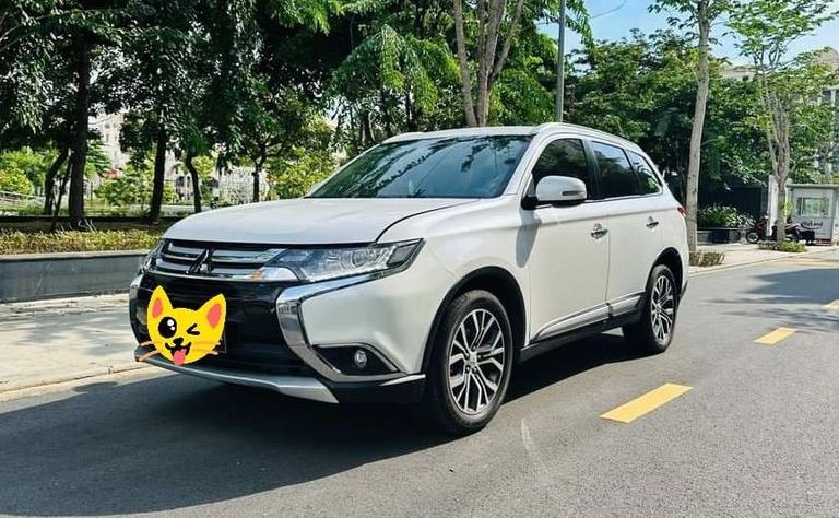 Cần bán Mitsubishi Outlander 2019