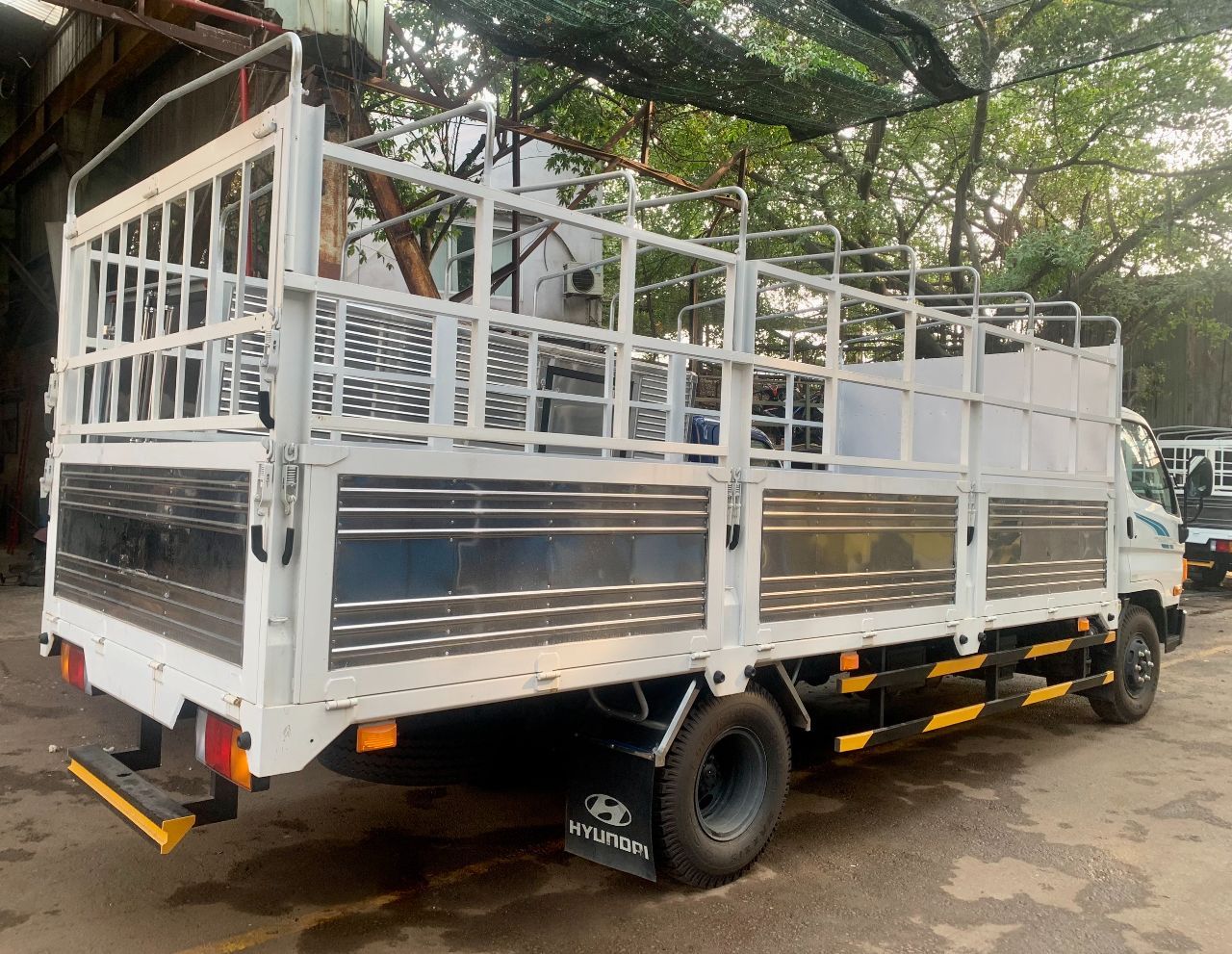 Thanh lý xe Huyndai Mighty 110SL 2022 , Xe mới 100%