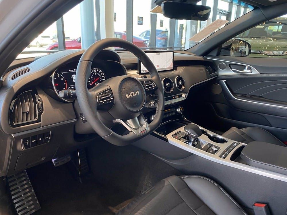 Nội thất bên trong Kia Stinger 2022 Nội thất bên trong Kia Stinger 2022