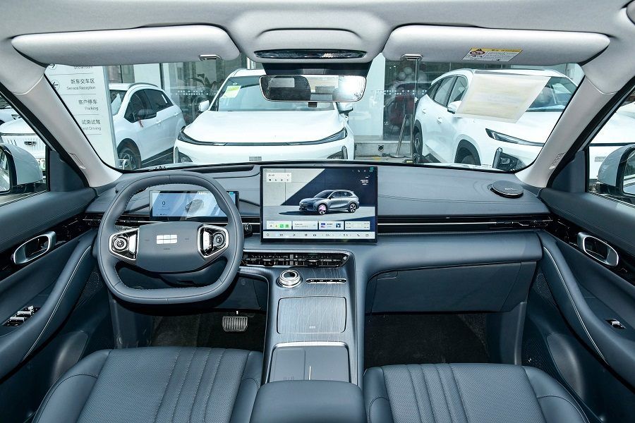 nội thất Geely Galaxy M9