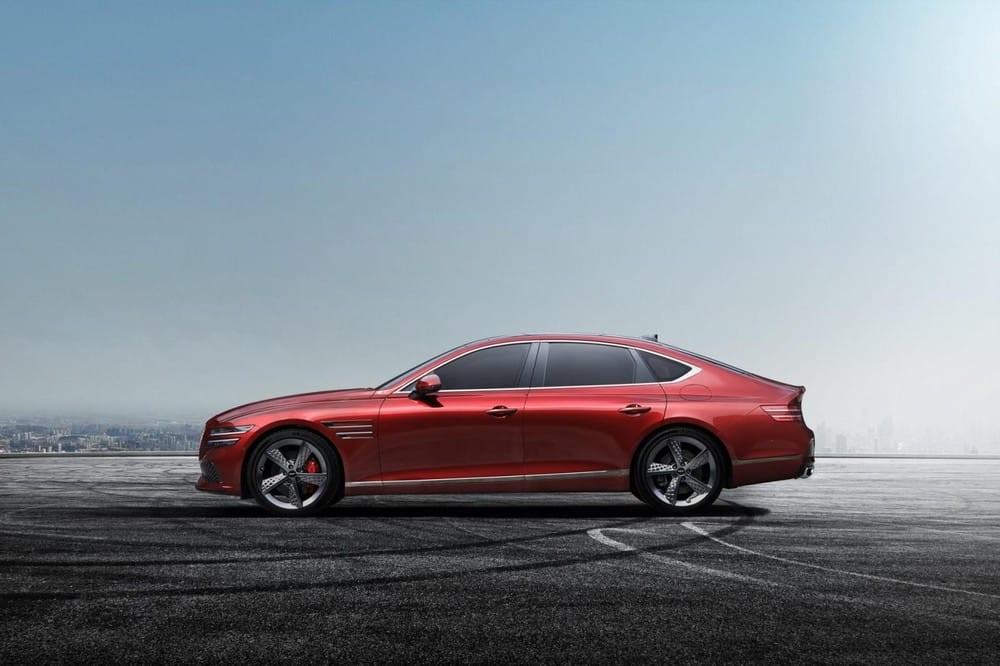 Genesis G80 Sport 2022 Genesis G80 Sport sở hữu nhiều chi tiết crôm bóng màu tối đặc biệt