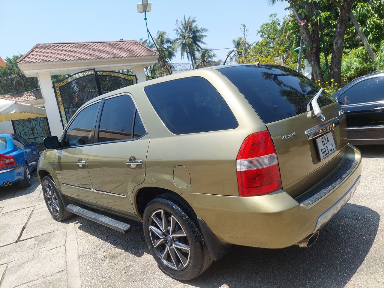 Acura MDX 2002 máy 2.0 7chỗ ngồi. 225triệu.