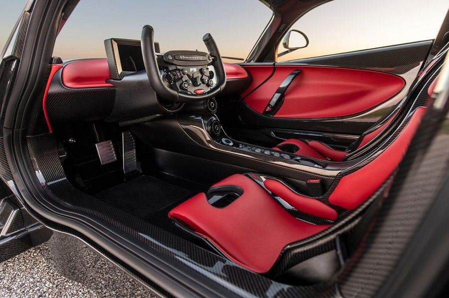 Nội thất Hennessey Venom F5 Revolution