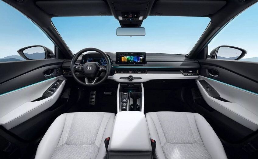 Nội thất Honda Inspire 2024