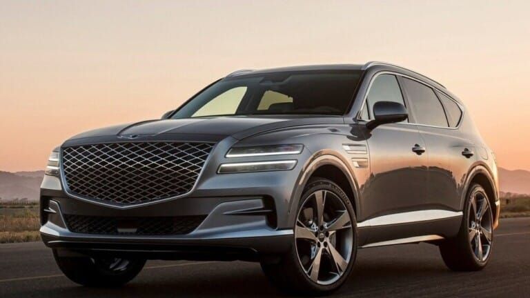 SUV hạng sang cỡ trung Genesis GV80 2022 rục rịch ra mắt với phiên bản 4 chỗ mới