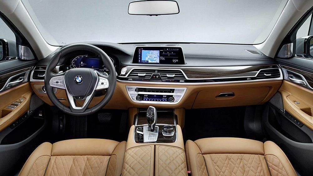 Nội thất bmw 7.jpg