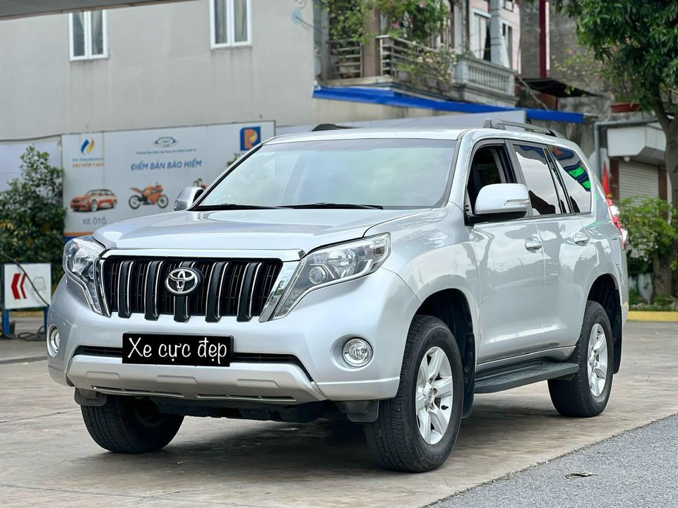 Bán Toyota Land Cruiser Prado