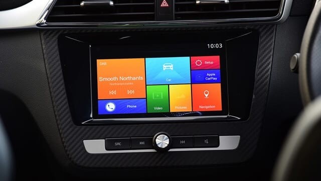 MG ZS Luxury 2021-10