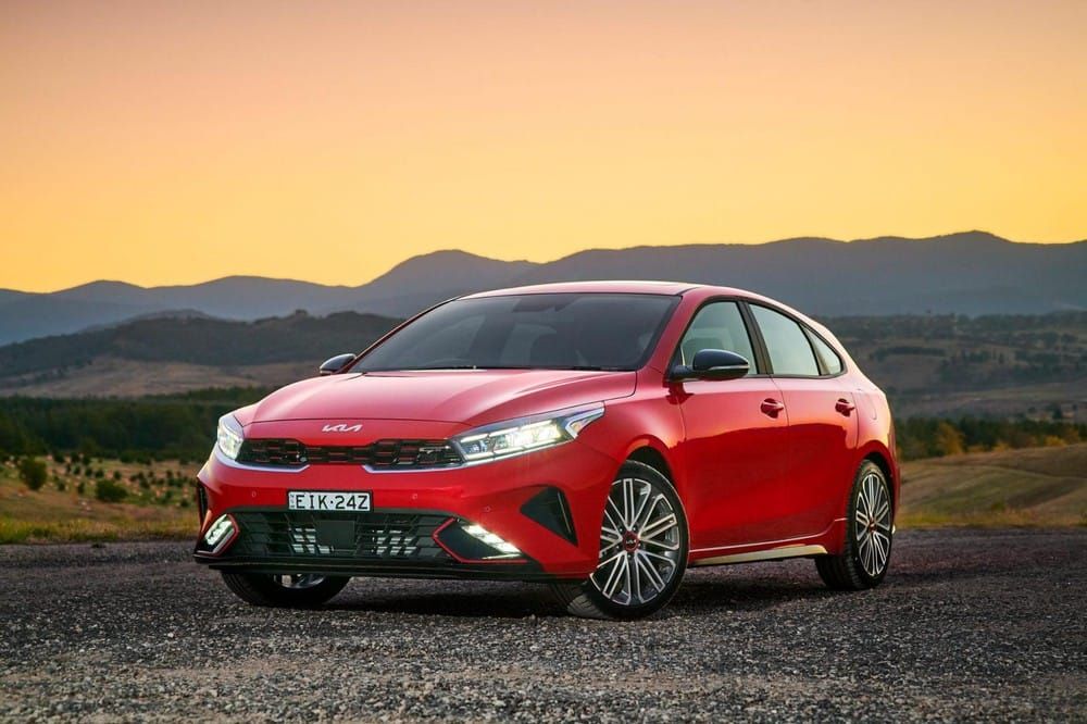 Kia Cerato 2022 vẫn dùng lưới tản nhiệt 