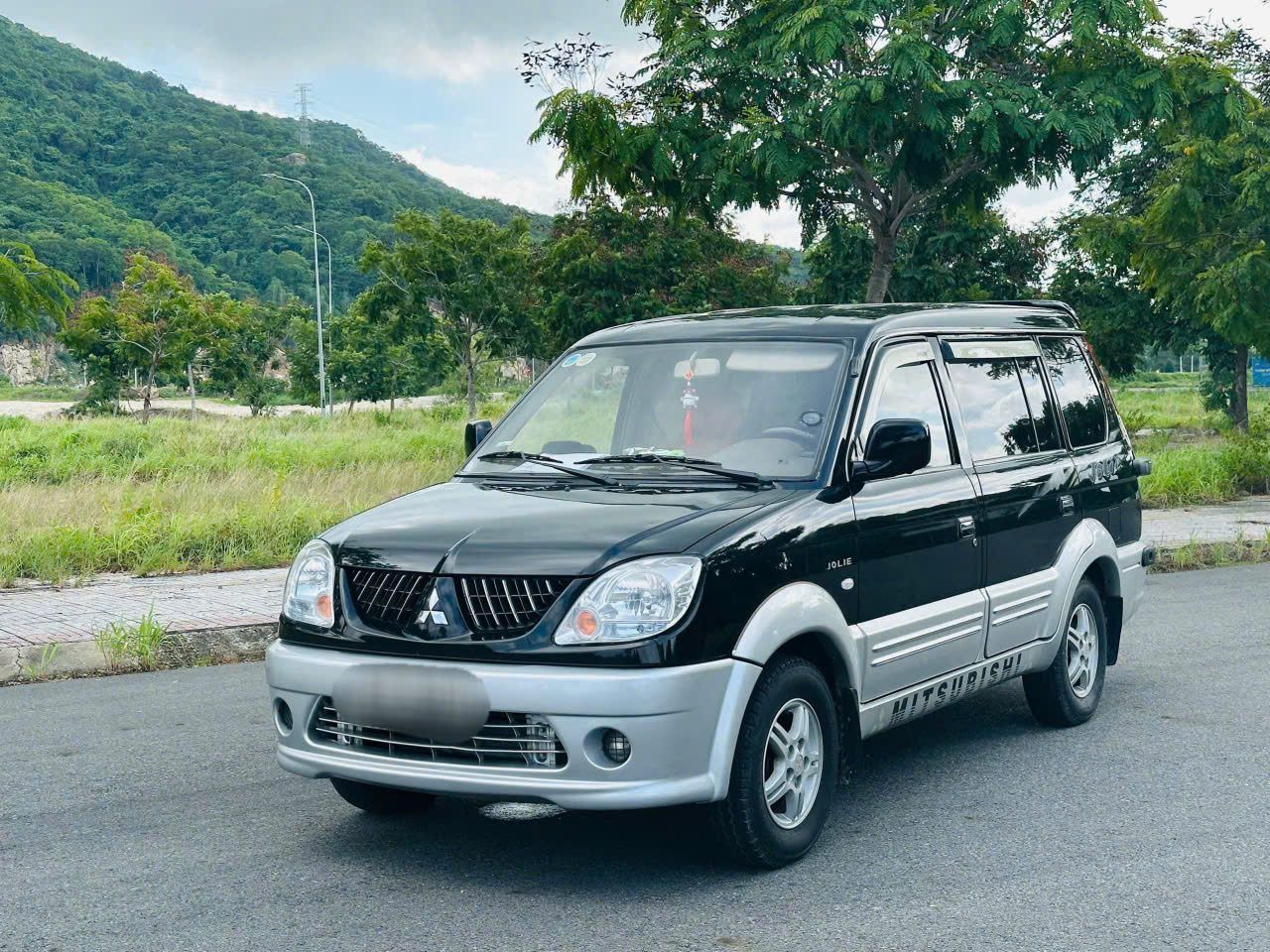 MITSUBISHI JOLIE ĐỜI 2004 – ĐK LẦN ĐẦU 2005 – 1 CHỦ TỪ ĐẦU