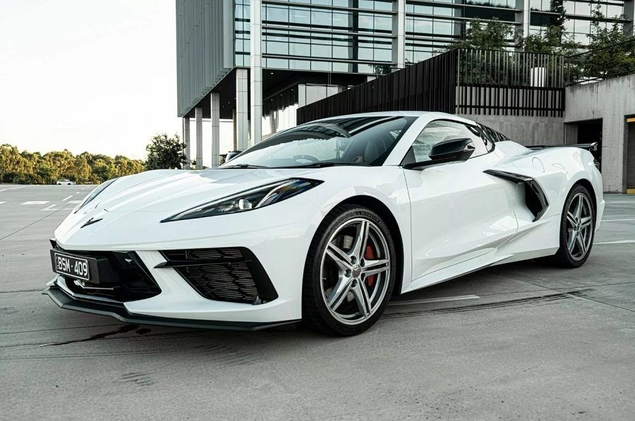 Chevrolet Corvette Stingray Convertible 2025