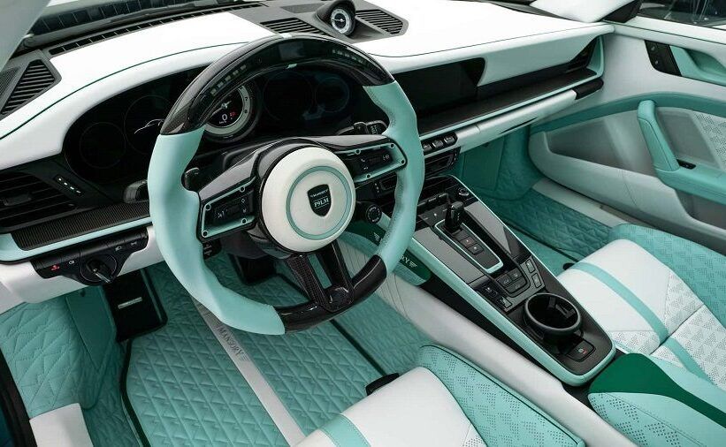 Nội thất Mansory P9LM EVO 900