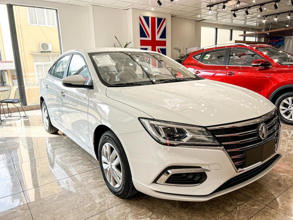 CHÍNH HÃNG - CẦN BÁN XE MG5 MT 2024