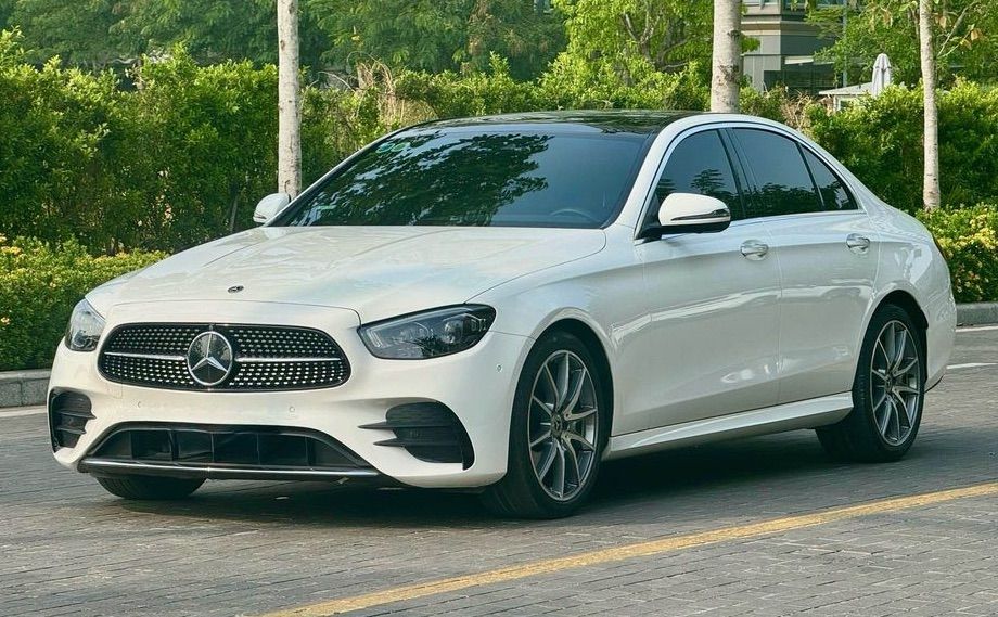 Cần bán Mercedes E300 AMG