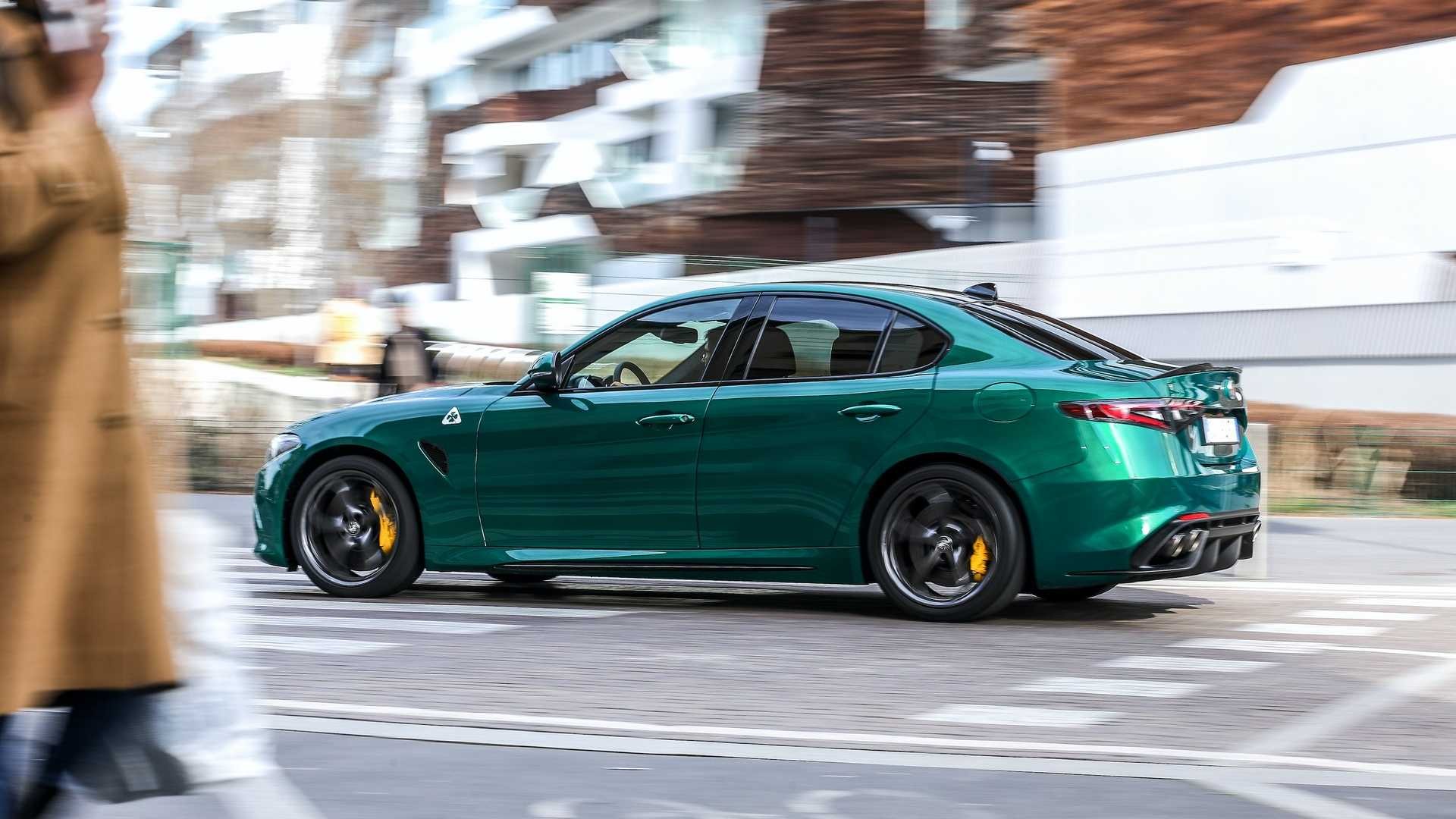 2021 Alfa Romeo Giulia Quadrifoglio