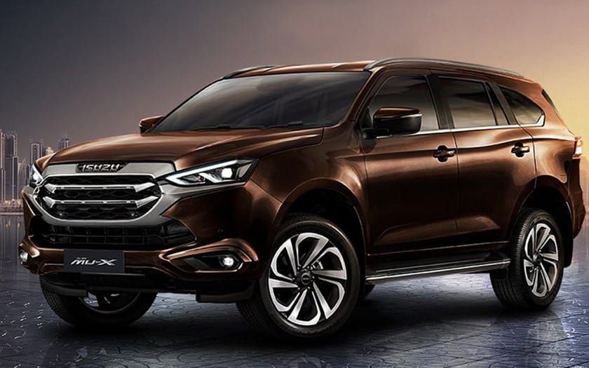 Isuzu Mu-X 2021: Lột xác từ trong ra ngoài, giá từ 824 triệu đồng
